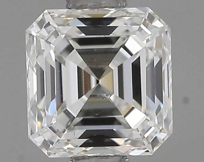 0.90ct EMERALD H SI1 Natural diamond