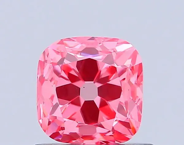 0.99ct CUSHION Fancy Vivid Pink VS2 Coloured Lab diamond