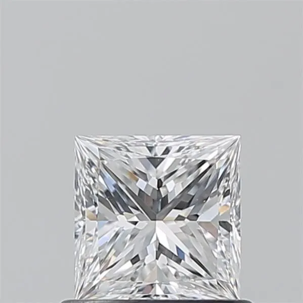0.70ct PRINCESS D VS2 Natural diamond