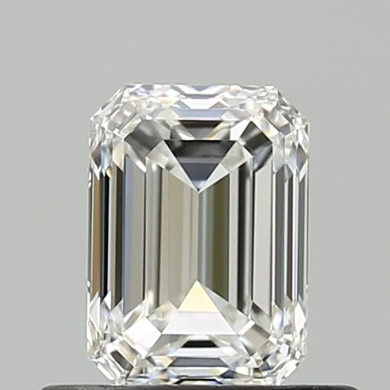 0.6ct EMERALD F VVS2 Natural diamond