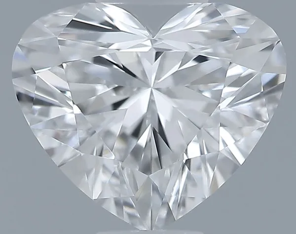 0.73ct HEART E VVS2 Natural diamond