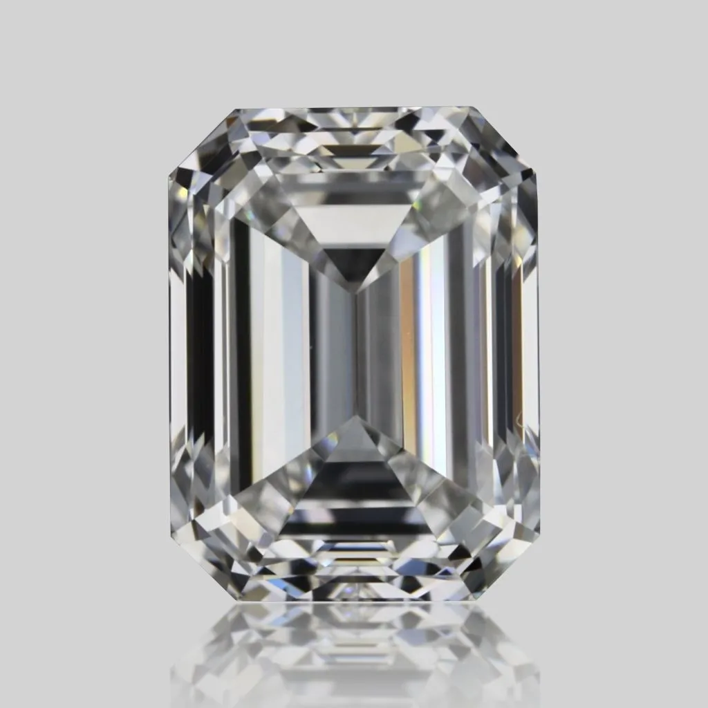 0.70ct EMERALD F VVS2 Natural diamond