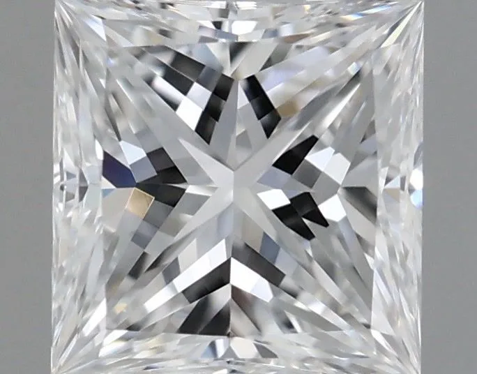 0.81ct PRINCESS E VVS2 Natural diamond