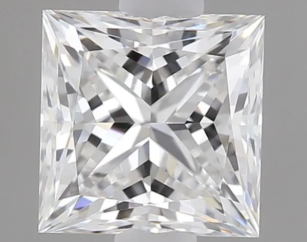0.55ct PRINCESS F VVS2 Natural diamond
