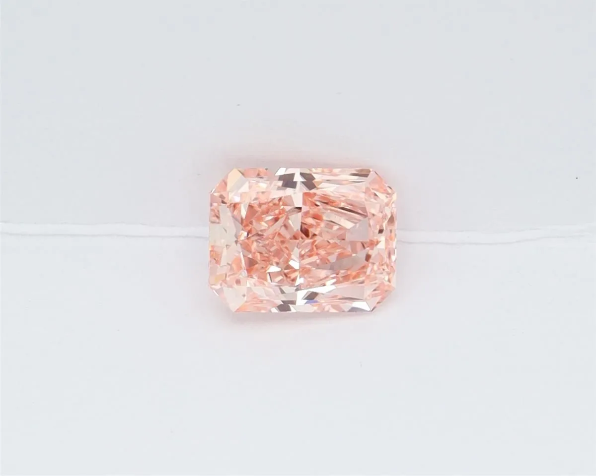 1.00ct RADIANT Fancy Vivid Pink VVS2 Coloured Lab diamond