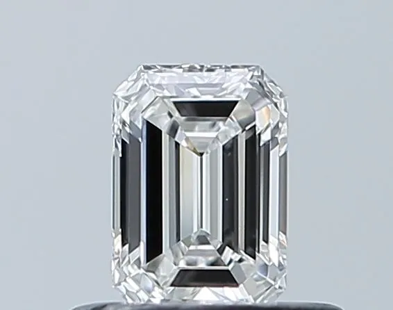 0.40ct EMERALD E VVS2 Natural diamond