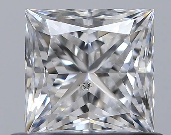 0.61ct PRINCESS E SI1 Natural diamond