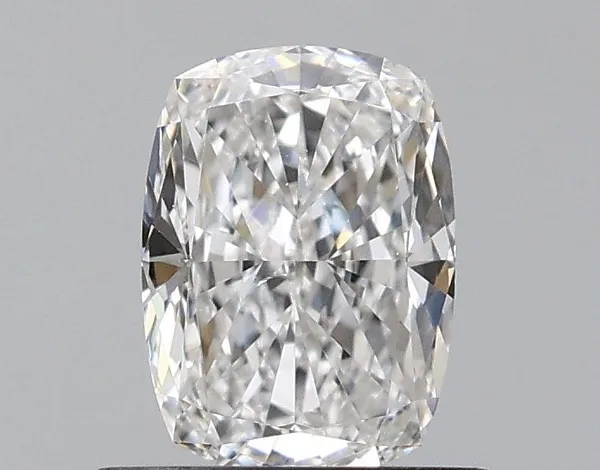 0.7ct CUSHION E VS2 Natural diamond