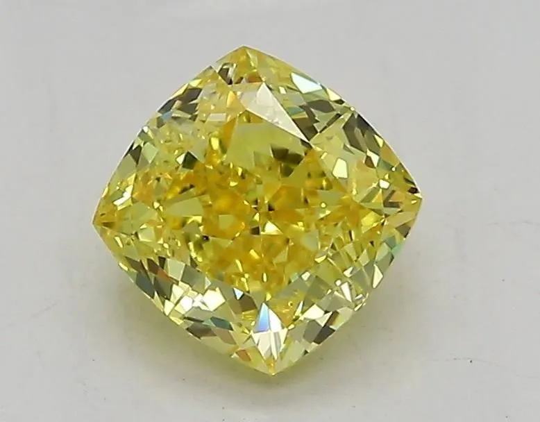 1.08ct CUSHION Fancy Yellow VVS2 Coloured Lab diamond