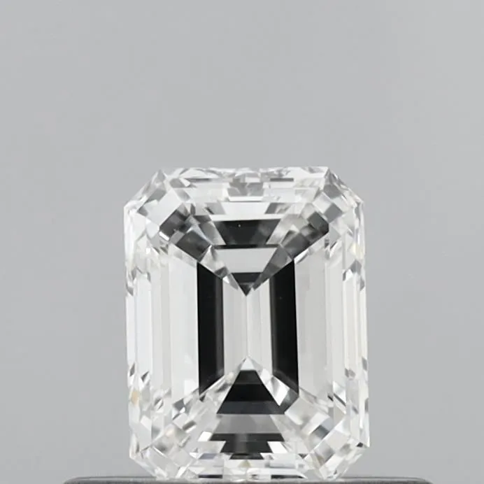 0.42ct EMERALD E SI1 Natural diamond
