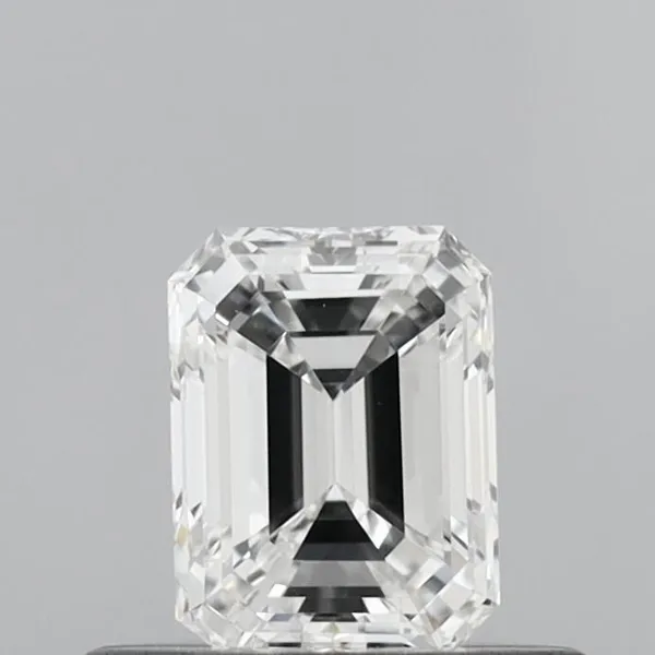 0.42ct EMERALD E SI1 Natural diamond