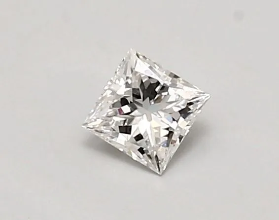 0.35ct PRINCESS D VS1 Lab diamond