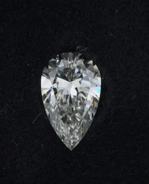 0.37ct PEAR Fancy Intense Pink VS1 Coloured Lab diamond