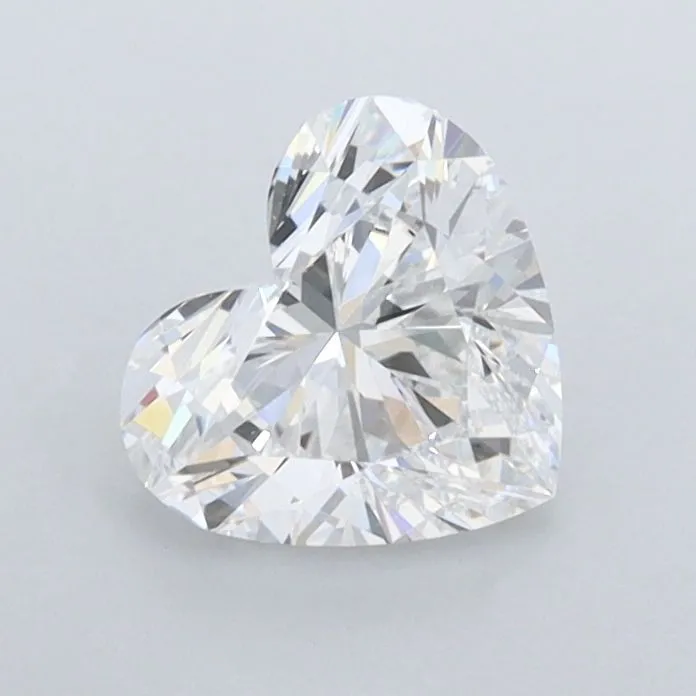 0.85ct HEART E VVS2 Lab Grown diamond