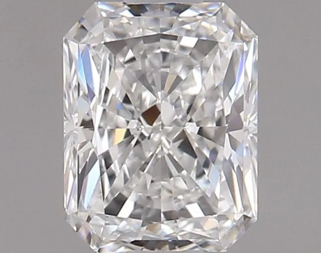 0.90ct RADIANT G VVS1 Natural diamond