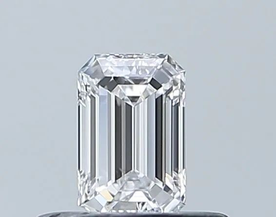 0.3ct EMERALD D VVS2 Natural diamond