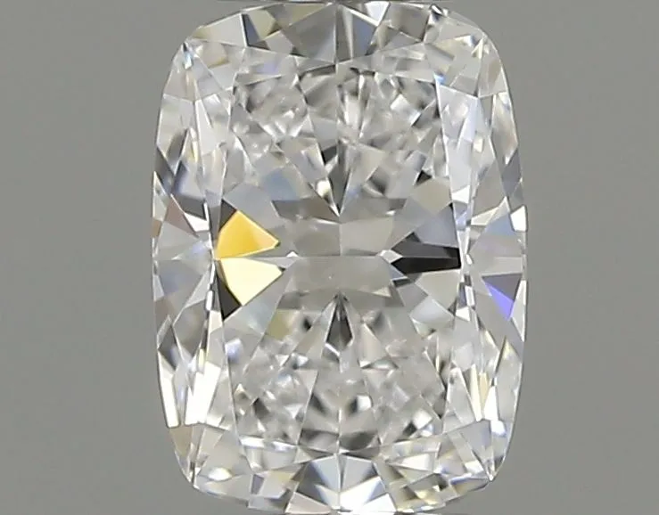 0.52ct CUSHION E VS1 Natural diamond