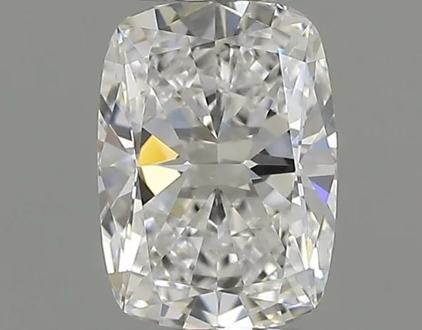 0.52ct CUSHION E VS1 Natural diamond