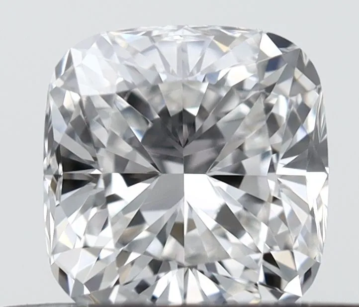 0.36ct CUSHION E VVS1 Natural diamond