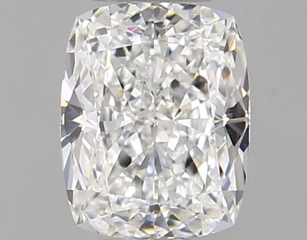 0.3ct CUSHION E VVS2 Natural diamond