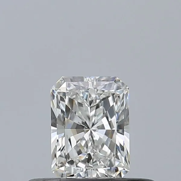 0.3ct RADIANT E VS1 Natural diamond