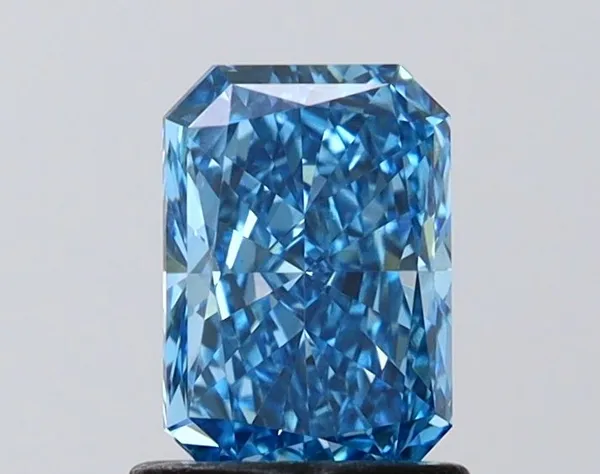 1.08ct RADIANT Fancy Vivid Blue VVS2 Coloured Lab diamond