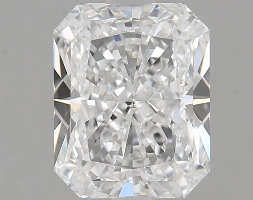 0.73ct RADIANT E VS2 Natural diamond