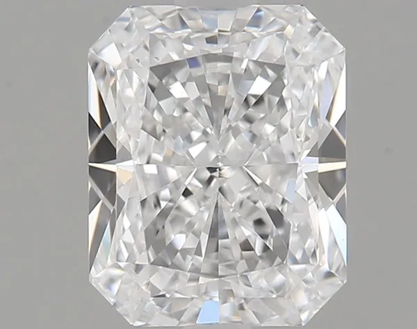 0.73ct RADIANT E VS2 Natural diamond