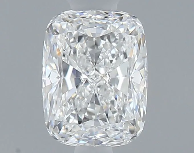 0.35ct CUSHION E VVS2 Natural diamond