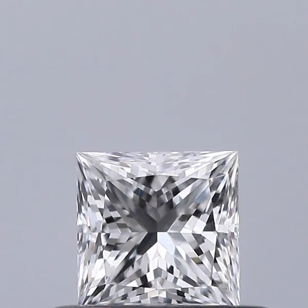 0.37ct PRINCESS D VVS1 Natural diamond