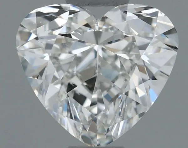 0.4ct HEART F VS2 Natural diamond