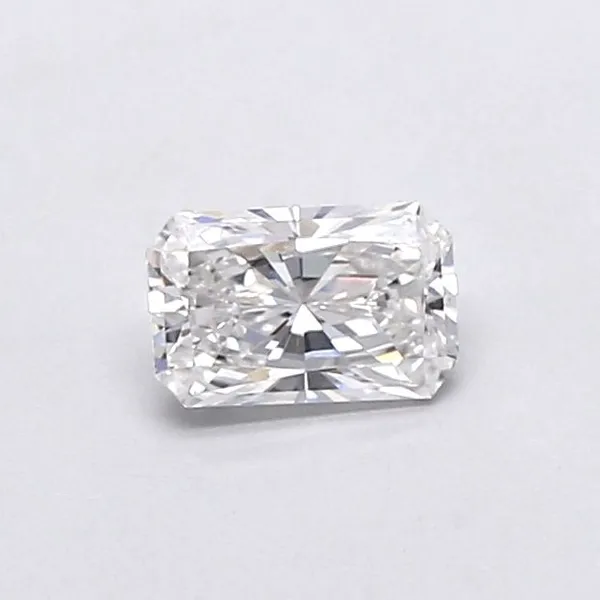 0.41ct RADIANT E VVS2 Lab diamond