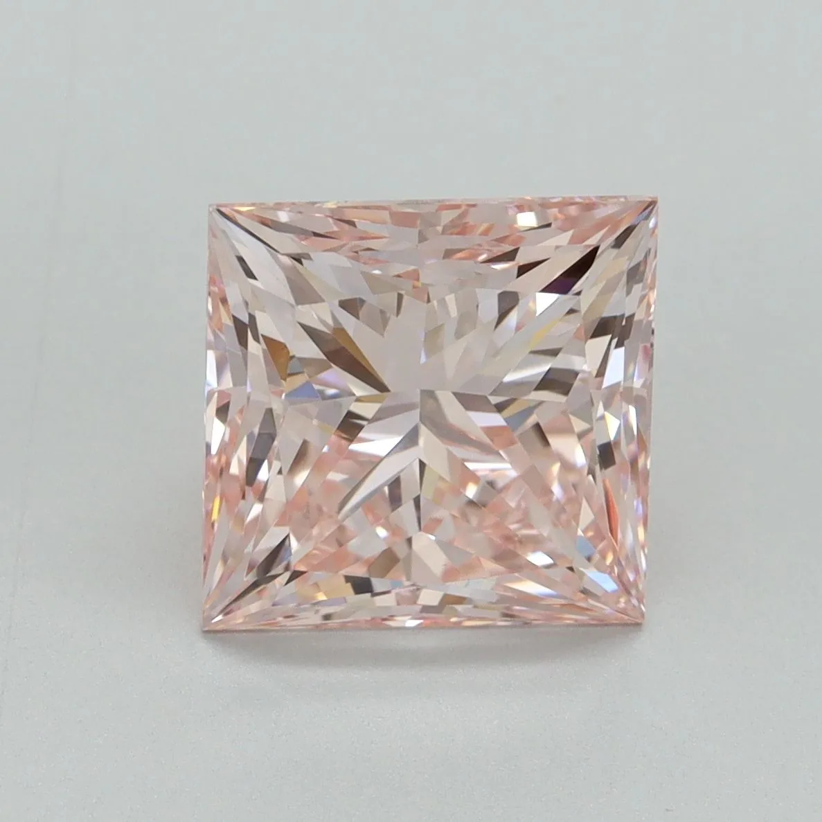 4.01ct PRINCESS Fancy Intense Pink VS1 Coloured Lab diamond