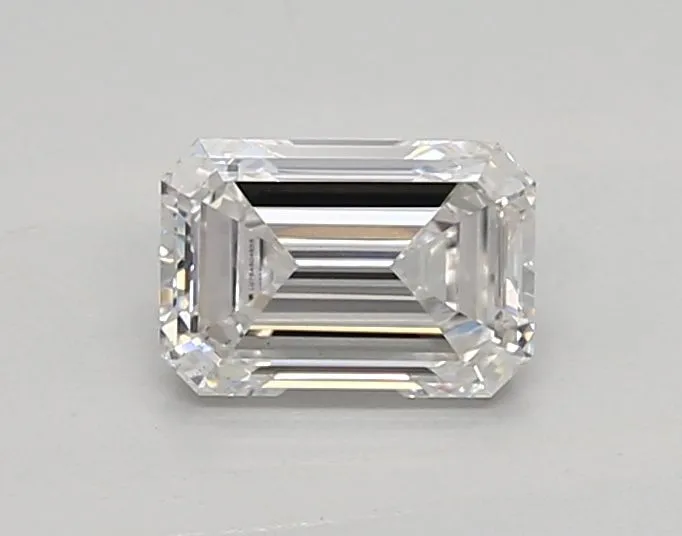 0.66ct EMERALD E VS1 Lab Grown diamond