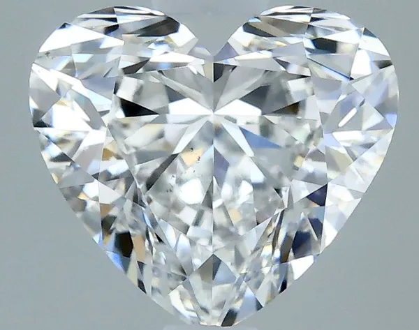 0.73ct HEART E VS2 Natural diamond