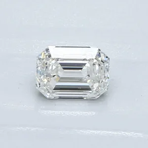 0.62ct EMERALD F VVS1 Natural diamond