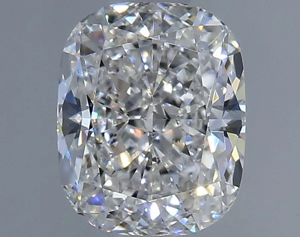 0.92ct CUSHION D VS2 Natural diamond