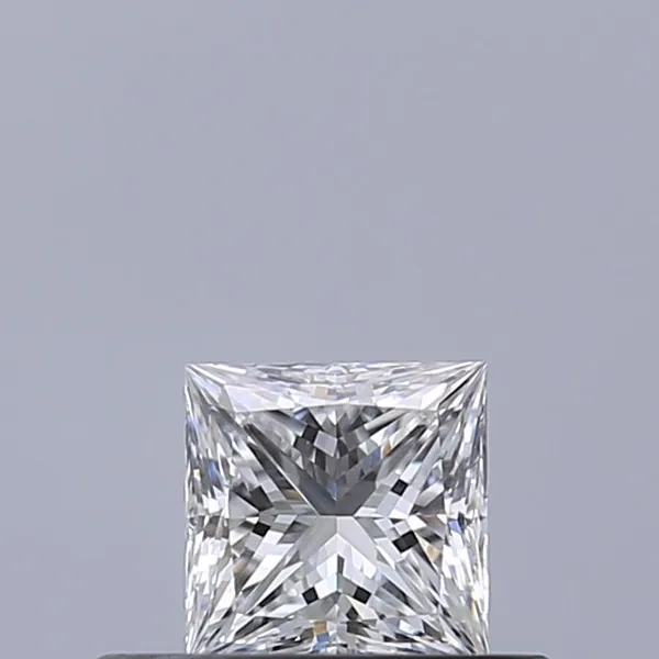 0.31ct PRINCESS D VVS1 Natural diamond