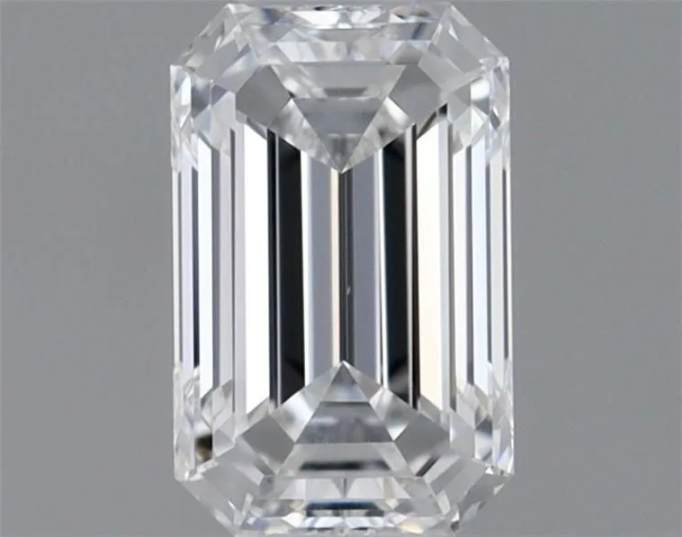0.39ct EMERALD F VVS2 Natural diamond