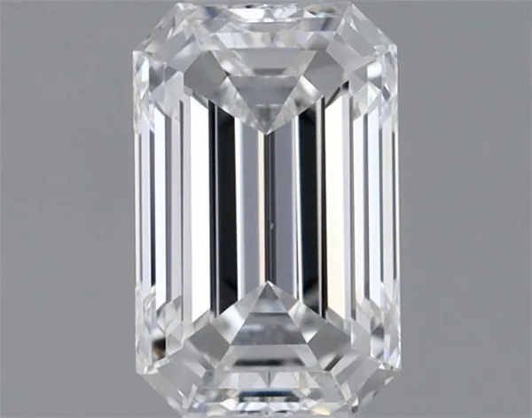 0.39ct EMERALD F VVS2 Natural diamond
