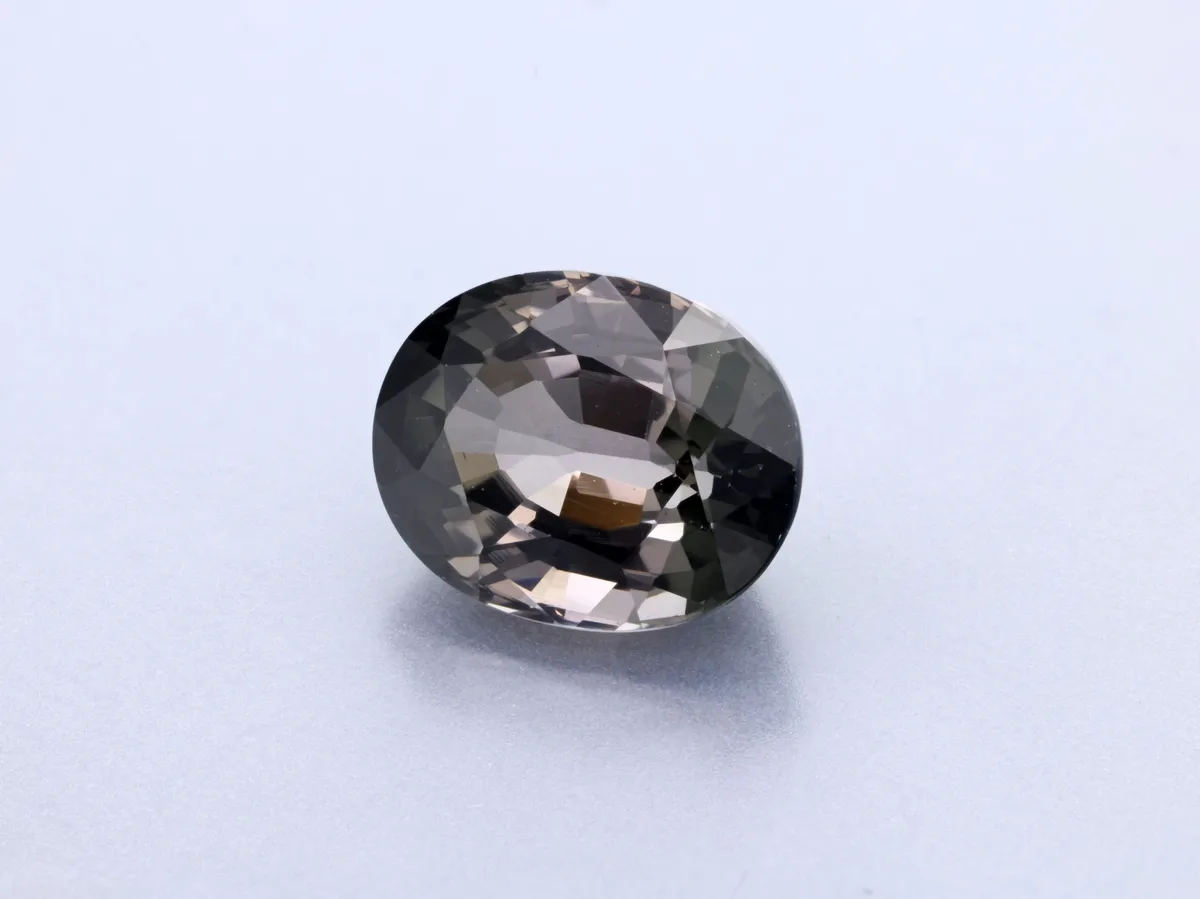 1.45ct Grey Tourmaline, Oval gemstone