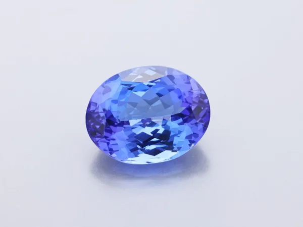 3.19ct Purple Tanzanite, Oval cut gemstone