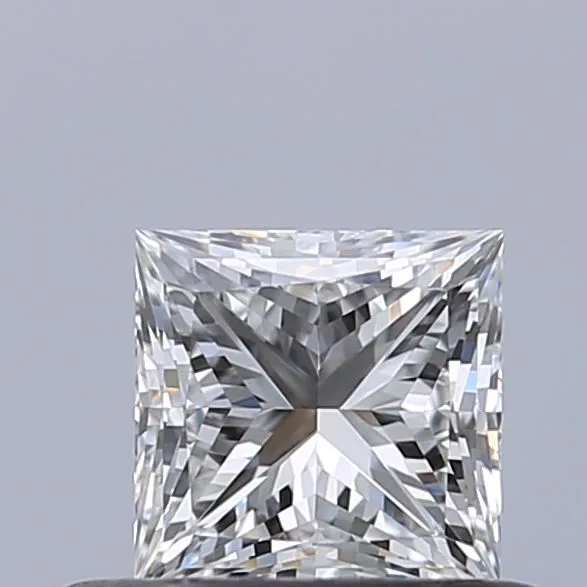 0.44ct PRINCESS E VVS1 Natural diamond