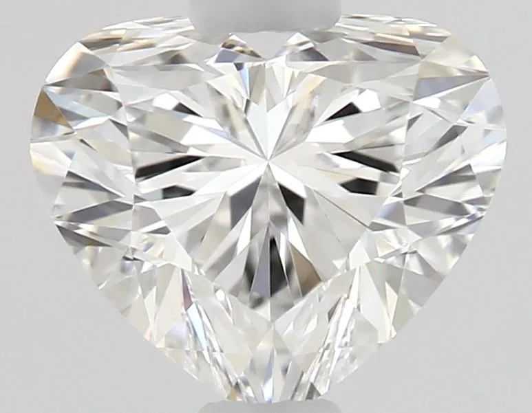 0.61ct HEART E VVS1 Natural diamond