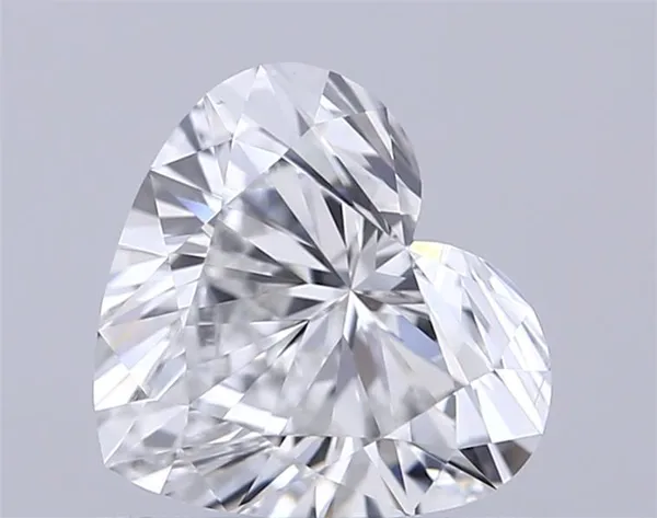 0.75ct HEART F VS2 Lab diamond