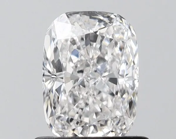 0.95ct CUSHION D VVS1 Lab diamond