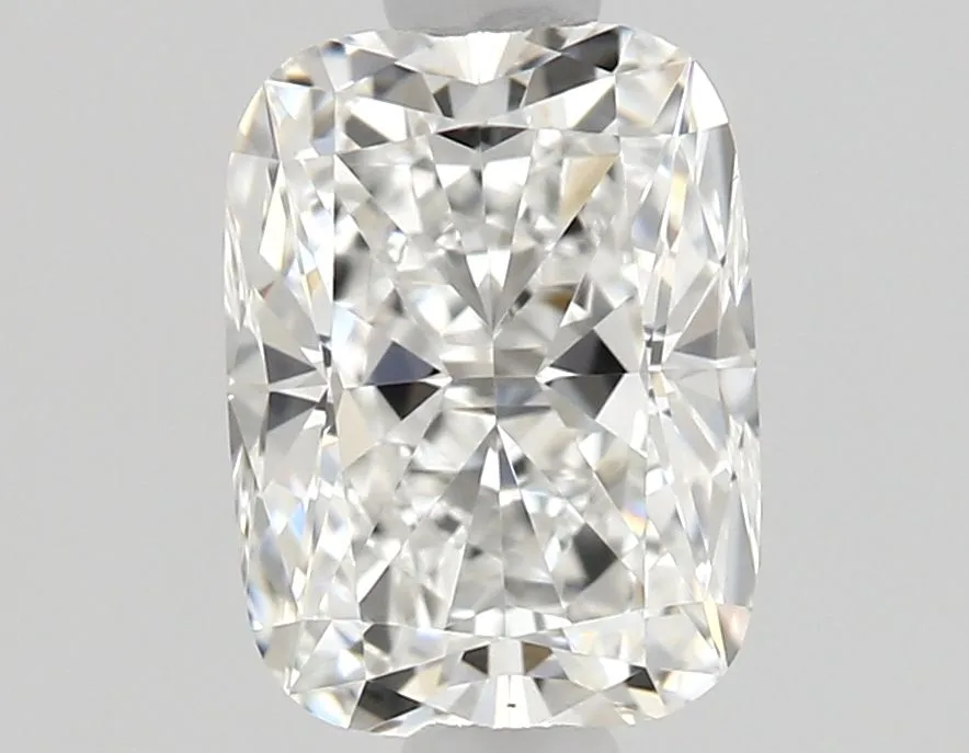 0.61ct CUSHION E VVS1 Natural diamond