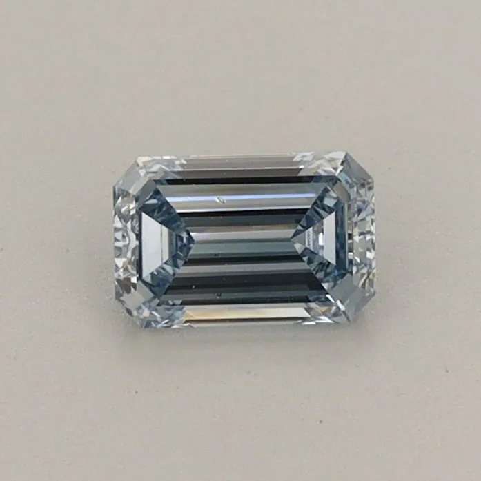 0.39ct EMERALD Fancy Light Blue VS2 Coloured Lab diamond