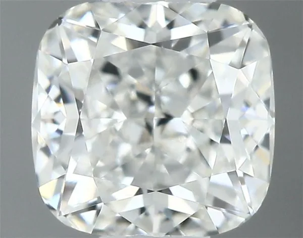 0.33ct CUSHION G VVS2 Natural diamond