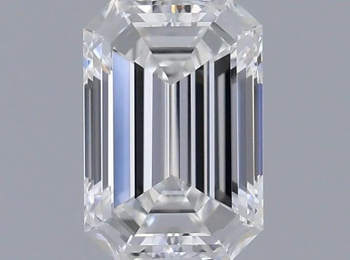 0.40ct EMERALD E VS1 Natural diamond